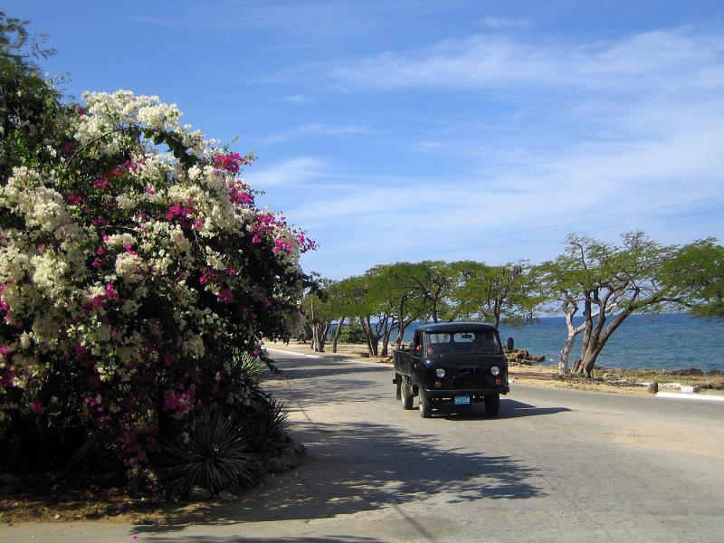IMG_8868.jpg - à l'entrée de La Boca