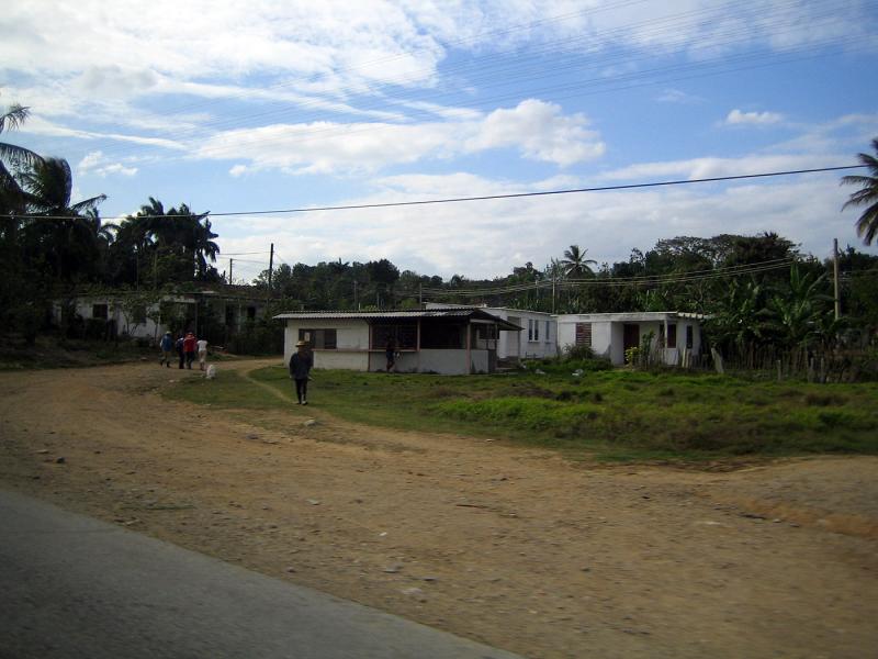 IMG_8930.jpg - les maisons en campagne