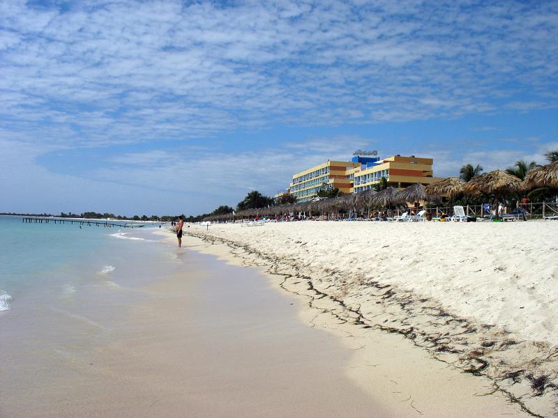 IMG_0031.jpg - La Playa