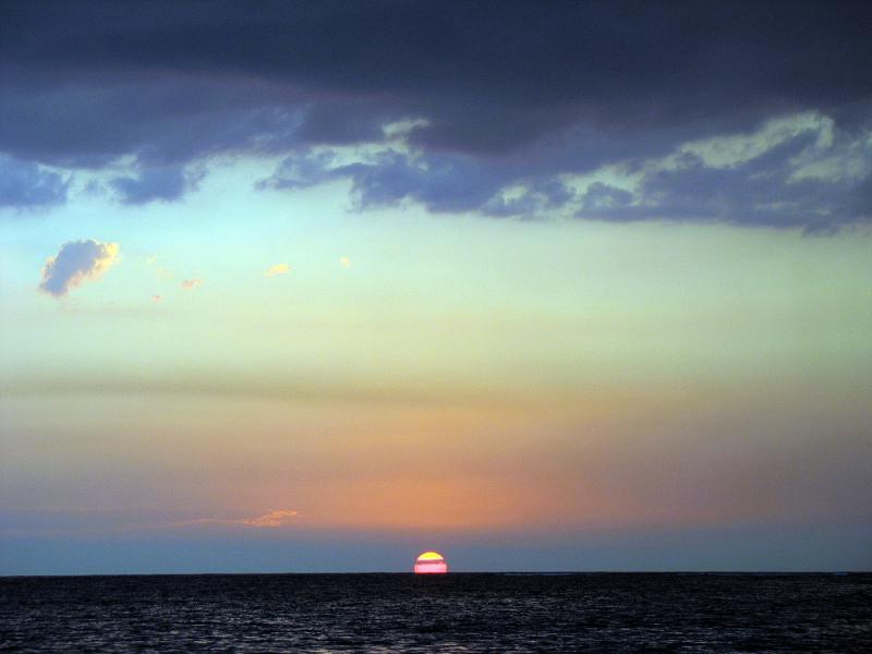 IMG_0145.jpg - el Sol se acostar en la cama del mar