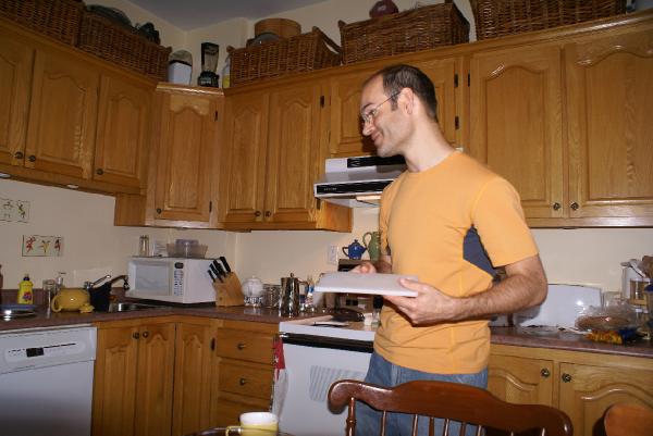 DSC07975.JPG - G dans la cuisinePhoto: Harri Lamminsalo