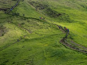 IMG_6479r Skógafoss - pour monter en haut de la chute.
